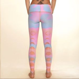 ⭐️🌙Teeki new moon rainbow hot pant. Leggings